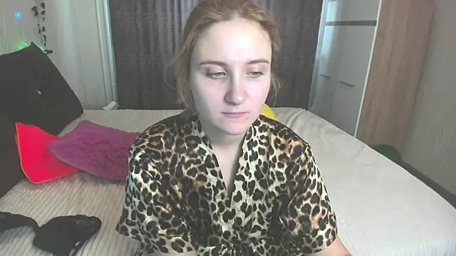 Miss Elsa  online show from February 11, 2025, 6:08 am