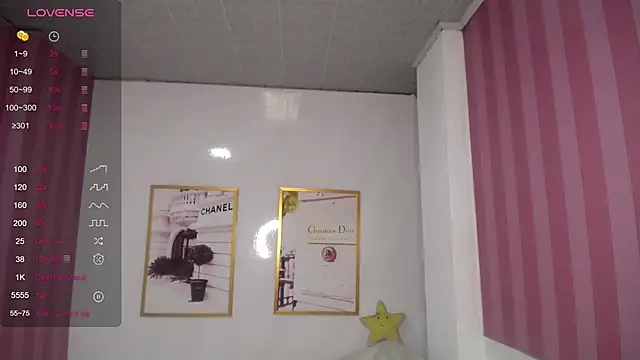 Snapshot of _Esther_Toro_b chatting on March 16, 2025, 12:44 pm Esther Toro b online show from March 16, 2025, 12:44 pm