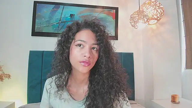 Snapshot of AntonellaHall_ chatting on September 27, 2025, 12:21 pm AntonellaHall online show from September 27, 2025, 12:21 pm