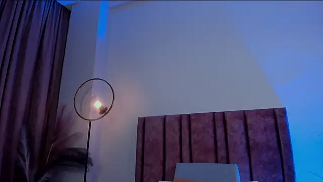 Snapshot of AntonellaHall_ chatting on May 14, 2026, 6:47 pm AntonellaHall online show from May 14, 2026, 6:47 pm