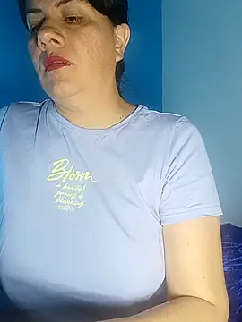 Snapshot of rrosevicky chatting on March 27, 2026, 5:24 am rrosevicky online show from March 27, 2026, 5:24 am