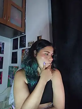 gigiqueen 18 online show from June 12, 2026, 2:43 am