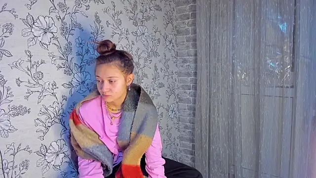 EllaSky xoxo online show from November 16, 2025, 11:43 pm