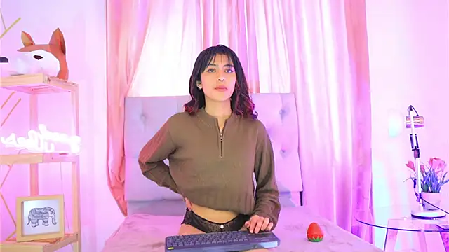 Alyssa jones online show from December 4, 2024, 12:47 pm