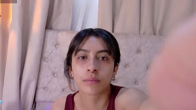 Alyssa jones online show from November 14, 2025, 2:05 pm