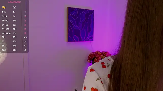 Lilly Colins online show from February 20, 2025, 3:30 pm