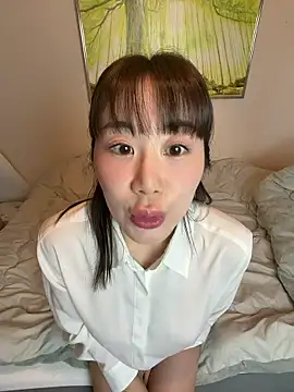 sariko0627 online show from May 12, 2026, 3:03 am