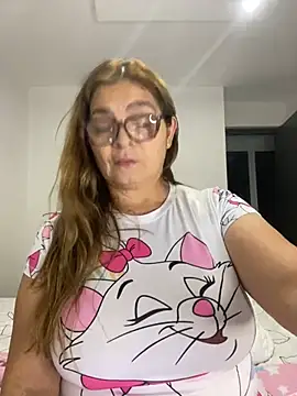 AntonellaAlondra4 online show from January 4, 2025, 3:18 am