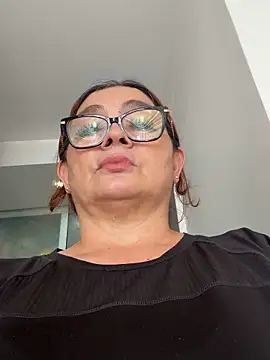 AntonellaAlondra4 online show from June 12, 2026, 3:44 pm