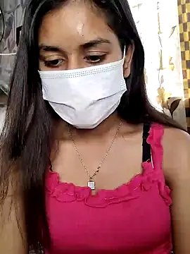 Snapshot of its_sophiaa chatting on December 8, 2024, 7:15 am its sophiaa online show from December 8, 2024, 7:15 am