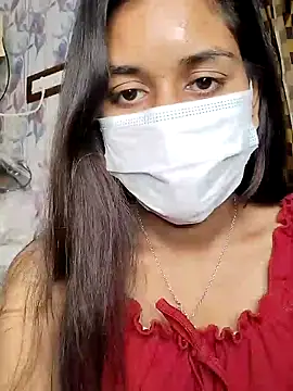 Snapshot of its_sophiaa chatting on December 8, 2024, 2:19 pm its sophiaa online show from December 8, 2024, 2:19 pm