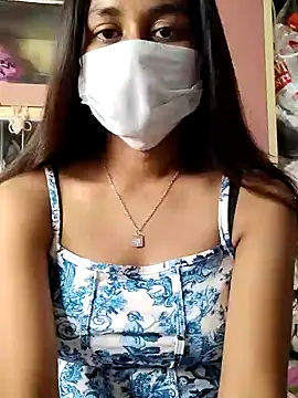 Snapshot of its_sophiaa chatting on December 19, 2024, 7:40 am its sophiaa online show from December 19, 2024, 7:40 am