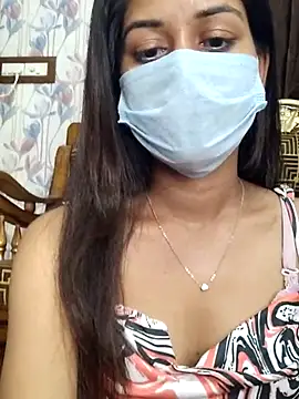 Snapshot of its_sophiaa chatting on February 24, 2025, 4:04 pm its sophiaa online show from February 24, 2025, 4:04 pm