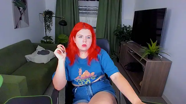 NielletaBlossom online show from December 2, 2024, 5:04 am