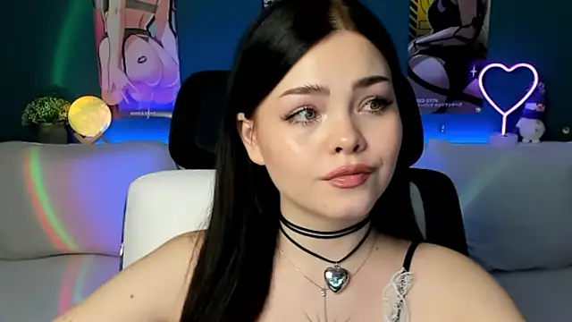 Snapshot of AkiraKatsu chatting on December 22, 2024, 5:32 pm AkiraKatsu online show from December 22, 2024, 5:32 pm