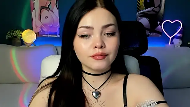 Snapshot of AkiraKatsu chatting on December 24, 2024, 8:16 pm AkiraKatsu online show from December 24, 2024, 8:16 pm