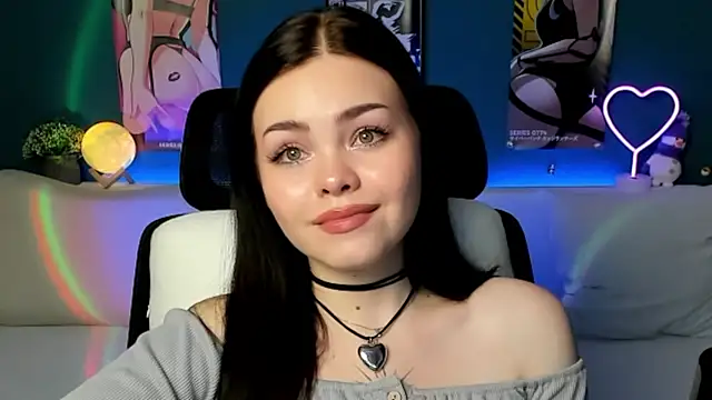 Snapshot of AkiraKatsu chatting on December 26, 2024, 10:41 pm AkiraKatsu online show from December 26, 2024, 10:41 pm