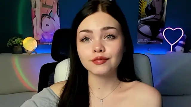 Snapshot of AkiraKatsu chatting on December 27, 2024, 8:39 pm AkiraKatsu online show from December 27, 2024, 8:39 pm