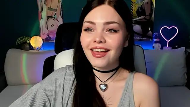 Snapshot of AkiraKatsu chatting on January 5, 2025, 4:27 pm AkiraKatsu online show from January 5, 2025, 4:27 pm