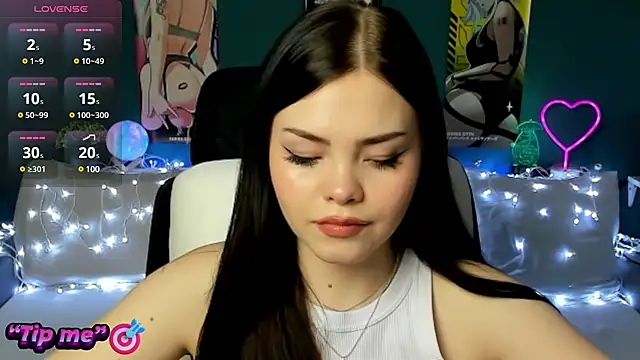 Snapshot of AkiraKatsu chatting on January 9, 2025, 8:01 pm AkiraKatsu online show from January 9, 2025, 8:01 pm