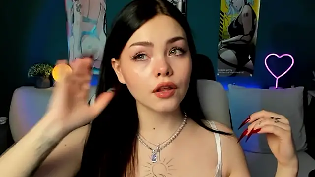 Snapshot of AkiraKatsu chatting on January 12, 2025, 4:40 pm AkiraKatsu online show from January 12, 2025, 4:40 pm