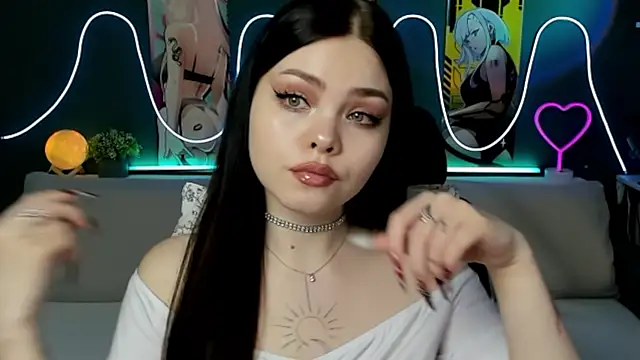 Snapshot of AkiraKatsu chatting on March 19, 2025, 12:23 pm AkiraKatsu online show from March 19, 2025, 12:23 pm