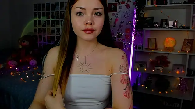 Snapshot of AkiraKatsu chatting on October 17, 2025, 5:15 pm AkiraKatsu online show from October 17, 2025, 5:15 pm