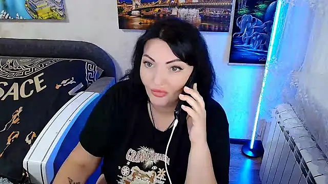 Snapshot of Lady_Boom_Wild_ chatting on September 19, 2025, 5:24 pm Lady Boom Wild  online show from September 19, 2025, 5:24 pm