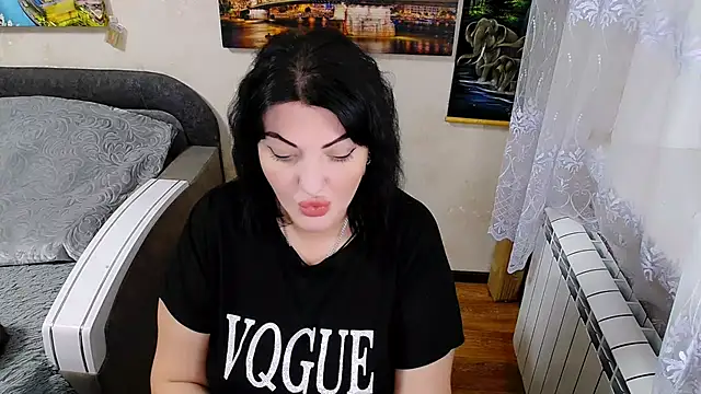 Lady Boom Wild  online show from November 19, 2025, 6:30 pm