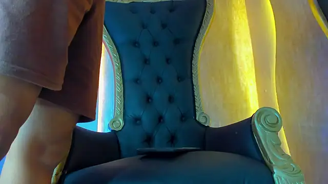 thaddeus king online show from February 28, 2025, 10:28 pm