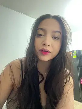 NathRossi online show from March 8, 2025, 11:49 pm
