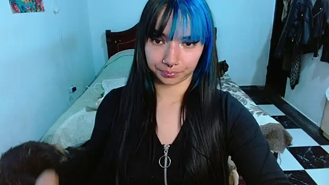 Veronica Goddes online show from October 24, 2025, 8:33 am