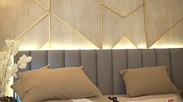 Snapshot of miia_blake chatting on March 19, 2025, 2:05 am miia blake online show from March 19, 2025, 2:05 am