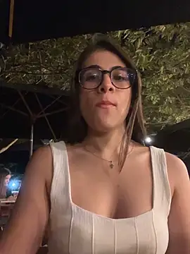 MariaIsabella8 online show from October 11, 2025, 12:21 am