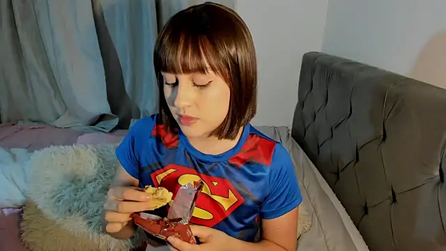 Mia blaiir online show from June 11, 2026, 12:32 am