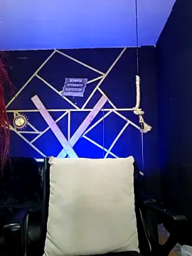 Snapshot of Gelena_Black chatting on October 1, 2025, 12:49 am Gelena Black online show from October 1, 2025, 12:49 am