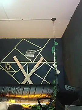 Snapshot of Gelena_Black chatting on November 1, 2025, 1:02 pm Gelena Black online show from November 1, 2025, 1:02 pm