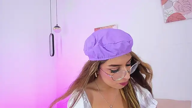 samantha  fairy online show from December 10, 2024, 2:39 pm