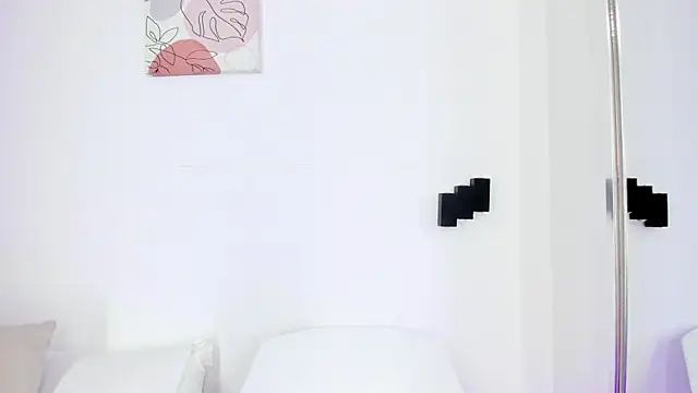 samantha  fairy online show from December 17, 2024, 1:38 pm