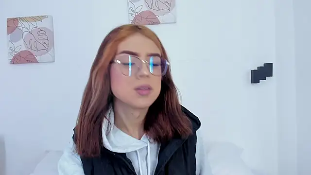 samantha  fairy online show from February 22, 2025, 12:29 pm