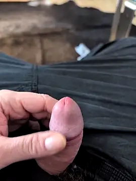 Deeptharot--001 online show from March 4, 2026, 6:41 am