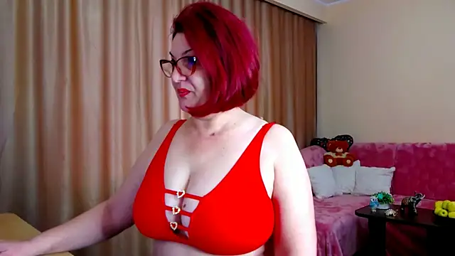 EdithCharm online show from February 4, 2026, 2:34 pm