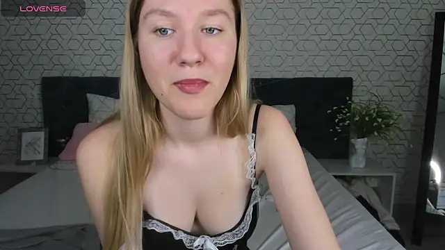 Mariel Brown online show from January 12, 2025, 11:17 am