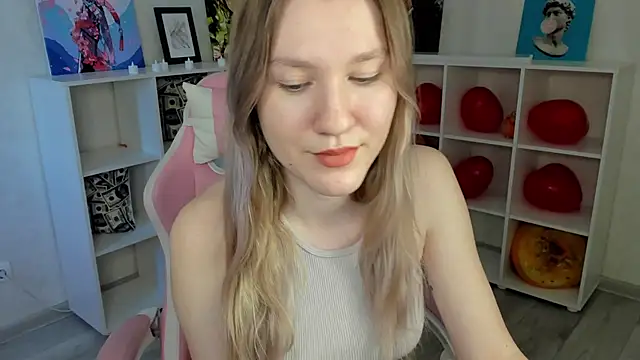 Mariel Brown online show from February 18, 2025, 8:27 am