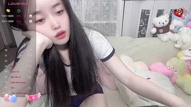 Mia-6688 online show from January 3, 2025, 12:19 pm
