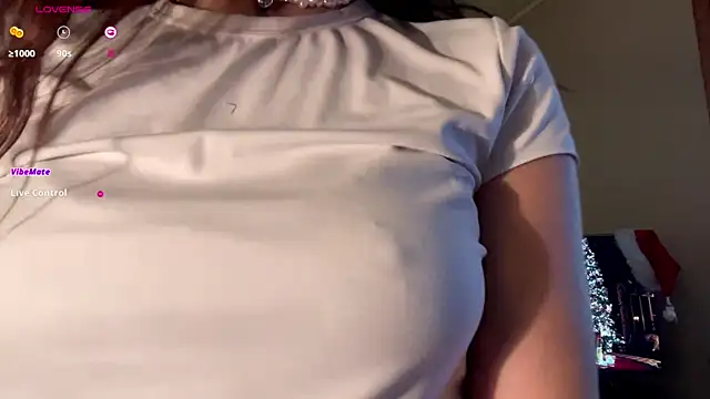 Snapshot of Lora_Squirt chatting on December 30, 2024, 9:27 am Lora Squirt online show from December 30, 2024, 9:27 am