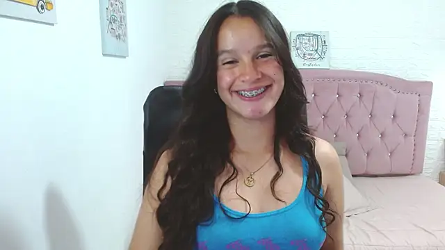 briandah  online show from March 19, 2025, 12:23 pm