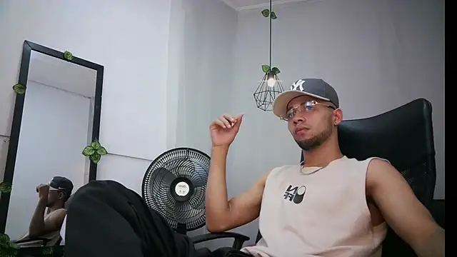 Snapshot of jhon_ath chatting on March 12, 2025, 3:46 am jhon ath online show from March 12, 2025, 3:46 am