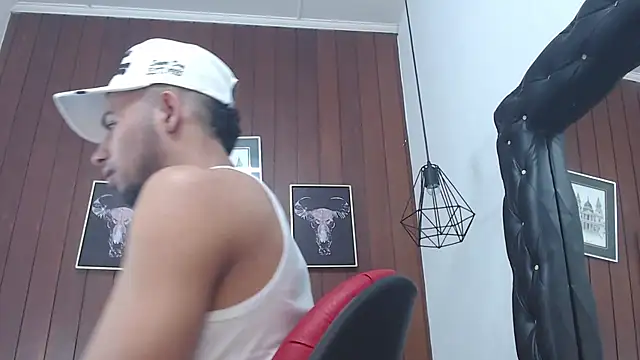 Snapshot of jhon_ath chatting on March 14, 2025, 10:18 am jhon ath online show from March 14, 2025, 10:18 am