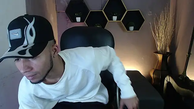 Snapshot of jhon_ath chatting on September 9, 2025, 4:12 am jhon ath online show from September 9, 2025, 4:12 am